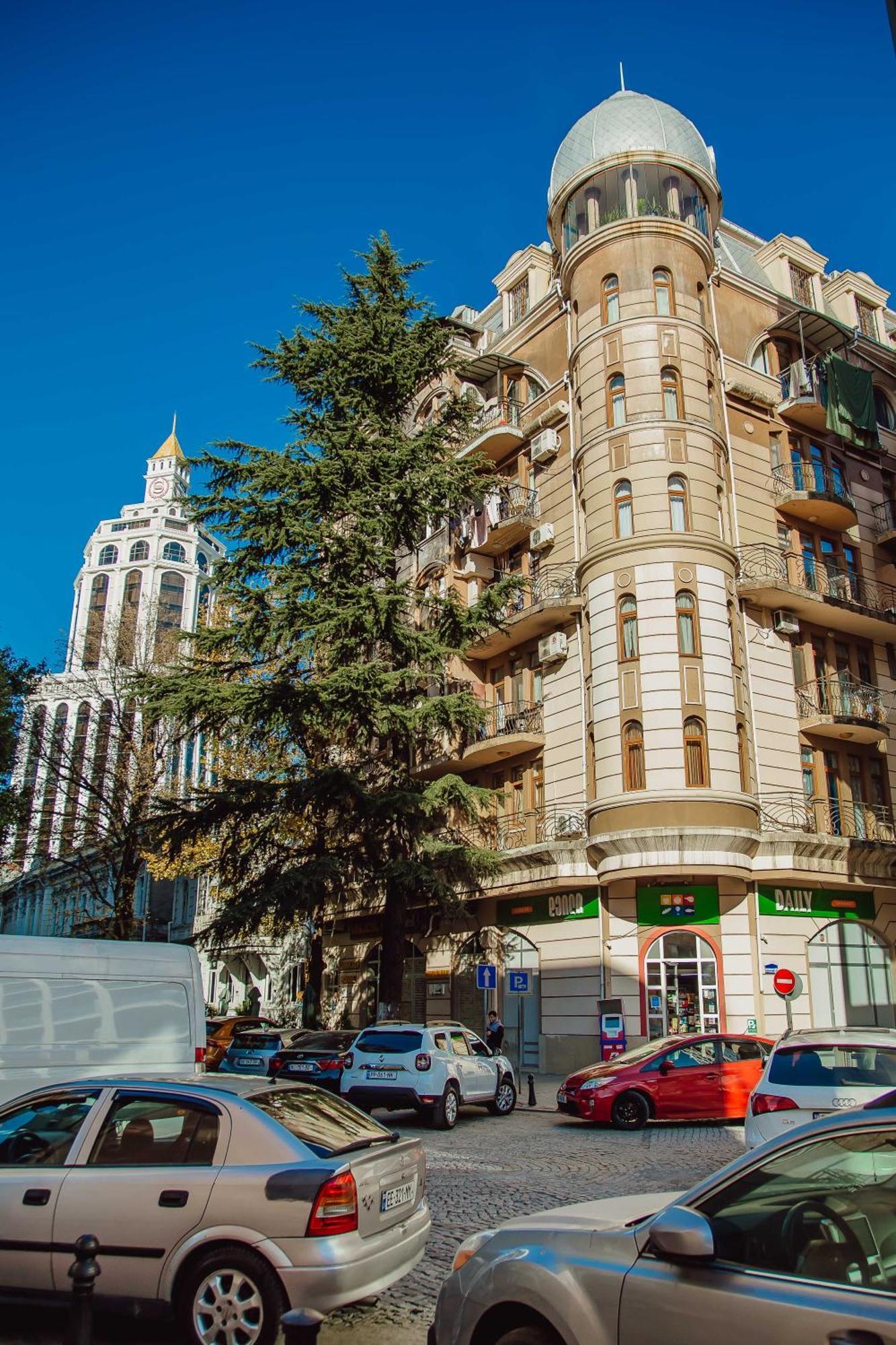 Ekaterine'S Apartments Batumi Exterior foto